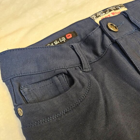 Juniors Slim Fit Navy Blue Pants By Hot Kiss Stretchy Denim Size 5 Casual - Picture 9 of 14